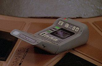 Klicke auf die Grafik für eine vergrößerte Ansicht  Name: Tricorder_VI_TR-560.jpg Ansichten: 1 Größe: 374,7 KB ID: 4496125