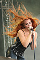 Klicke auf die Grafik für eine vergrößerte Ansicht

Name: Epica_simone_simons.jpg
Ansichten: 198
Größe: 55,7 KB
ID: 4230948