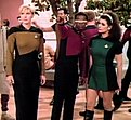 Klicke auf die Grafik für eine vergrößerte Ansicht

Name: Tasha_Yar_Geordi_La_Forge_Deanna_Troi_auf_Farpoint[1].jpg
Ansichten: 103
Größe: 48,7 KB
ID: 4244260